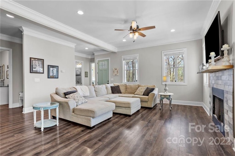 Photo 15 of 42 - 8510 Viking Dr, Waxhaw, NC 28173