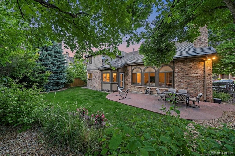 Photo 37 of 40 - 10365 E Crestridge Ln, Englewood, CO 80111