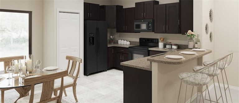 Photo 3 of 5 - 10488 Shady Preserve Dr, Riverview, FL 33578