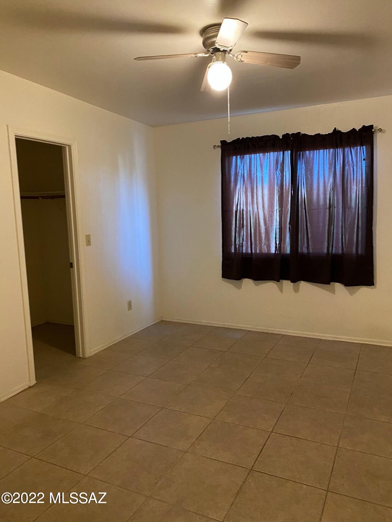 Photo 4 of 6 - 5534 S Gainsborough Rd, Tucson, AZ 85746