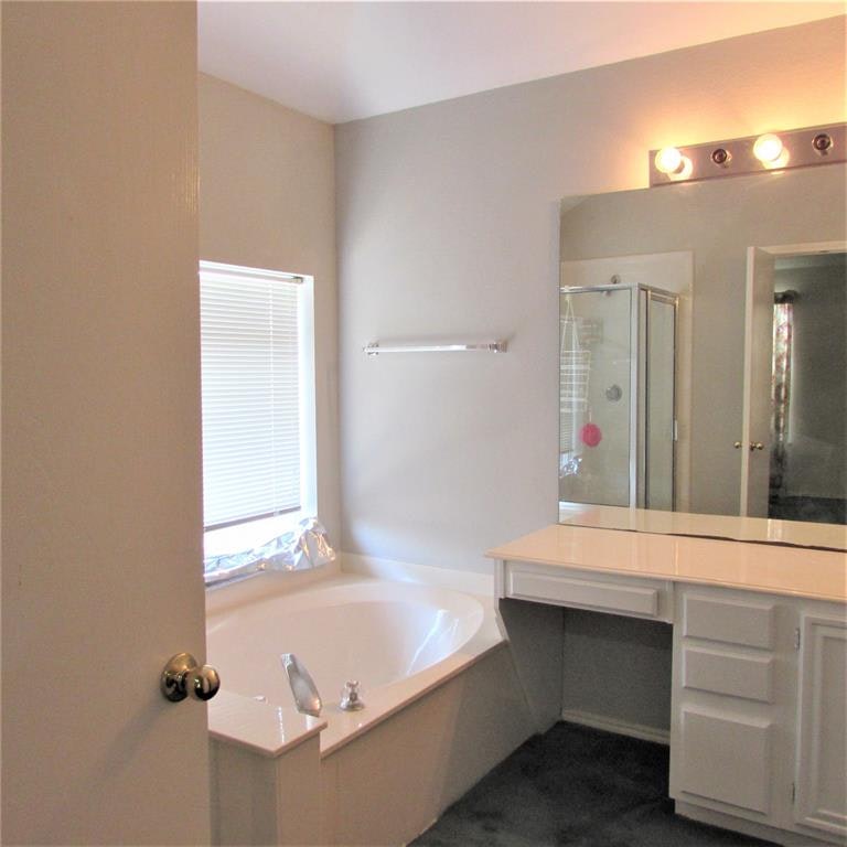 Photo 24 of 32 - 1345 Mill Wood Ln, Garland, TX 75040