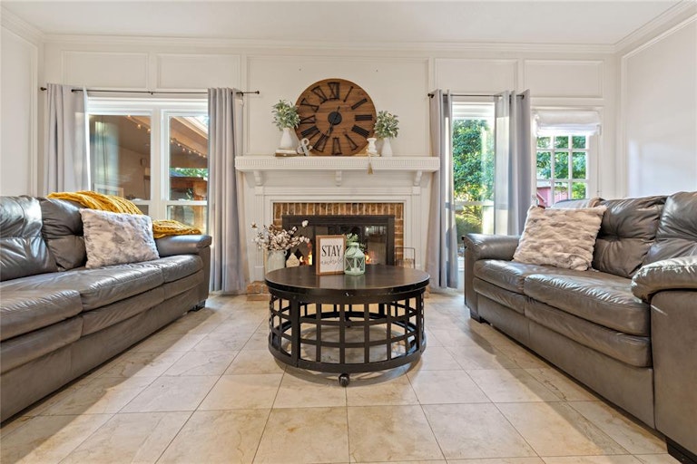 Photo 19 of 41 - 2715 Rustic Woods Dr, Kingwood, TX 77345