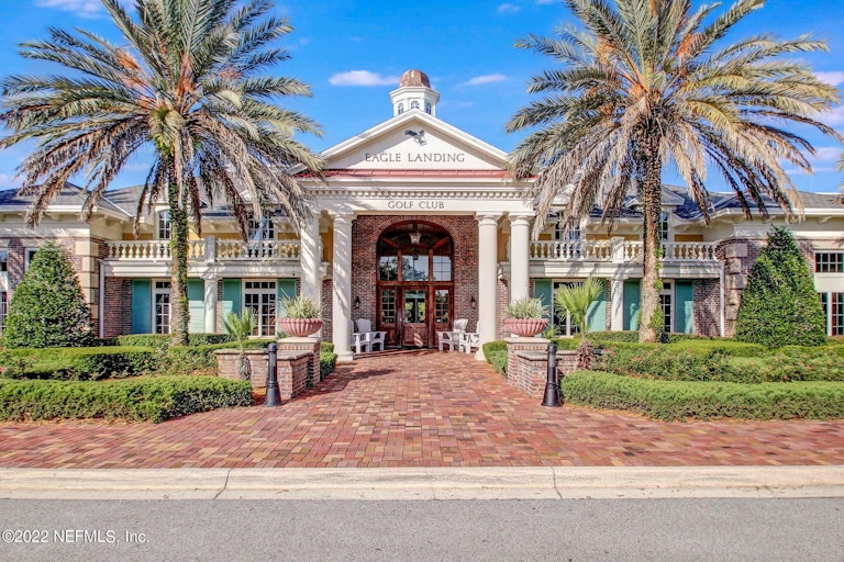 Photo 73 of 110 - 4144 Carriage Crossing Ln, Orange Park, FL 32065