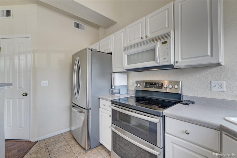 Photo 13 of 28 - 6830 Xavier Cir #4, Westminster, CO 80030