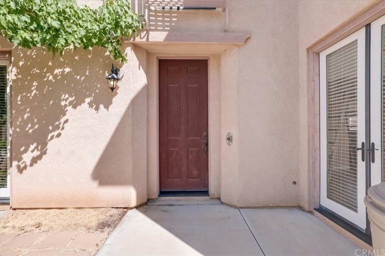 Photo 6 of 61 - 31916 Corte San Pablo, Winchester, CA 92596
