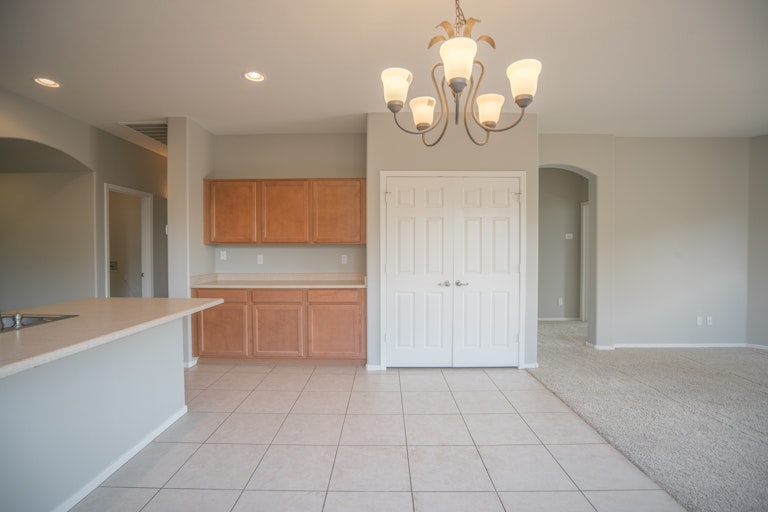Photo 4 of 28 - 16939 W Tonbridge St, Surprise, AZ 85374