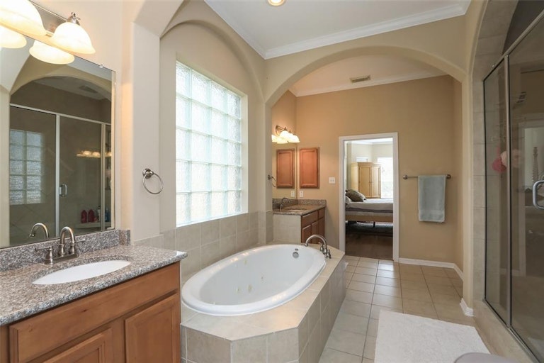 Photo 18 of 45 - 19827 Rose Dawn Ln, Spring, TX 77379