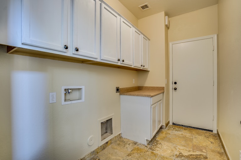 Photo 27 of 32 - 236 E Paso Fino Way, San Tan Valley, AZ 85143