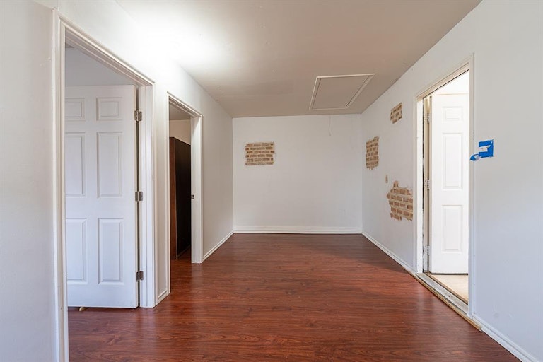 Photo 18 of 23 - 913 Haverstraw Pl, Mesquite, TX 75149