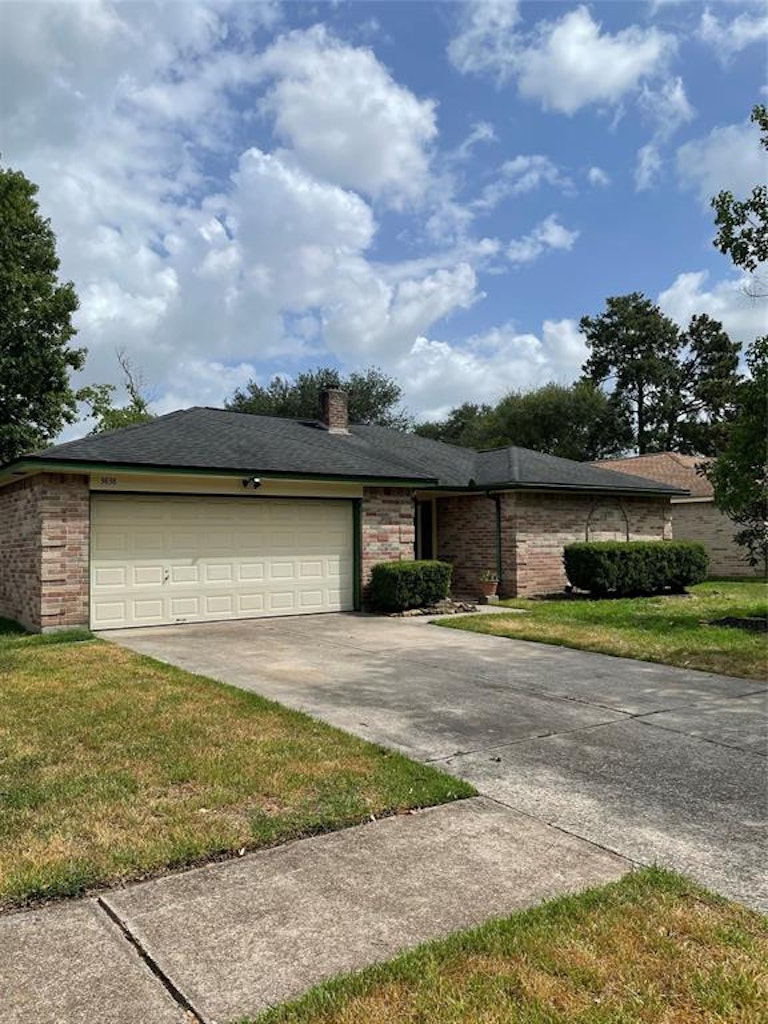 Photo 2 of 27 - 3838 Cypressdale Dr, Spring, TX 77388