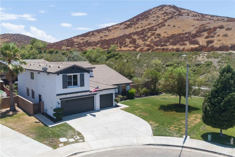 Photo 3 of 61 - 31338 Cortez St, Menifee, CA 92584