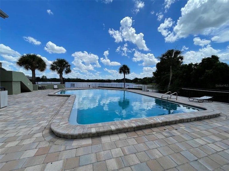 Photo 21 of 24 - 910 Lake Destiny Rd Unit C, Altamonte Springs, FL 32714