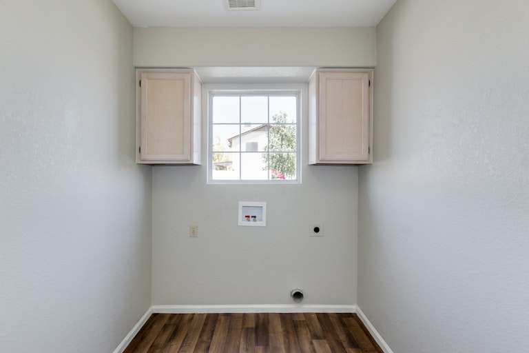 Photo 21 of 26 - 4027 E Wildwood Dr, Phoenix, AZ 85048