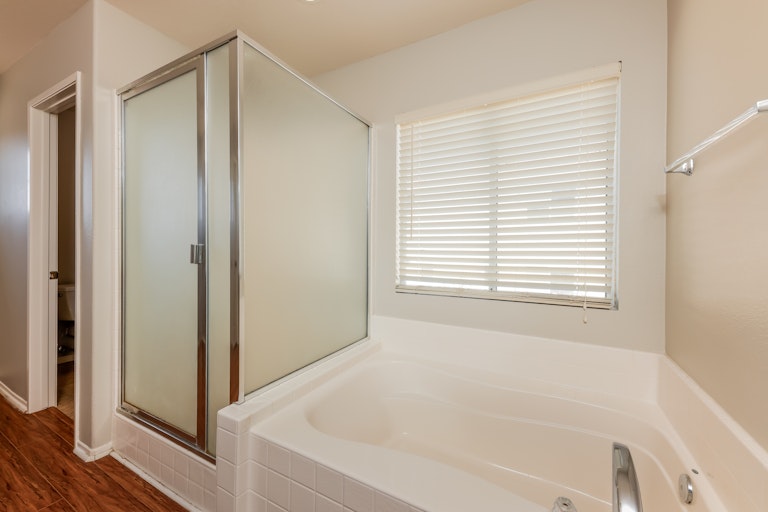 Photo 17 of 27 - 35658 Denali Way, Winchester, CA 92596