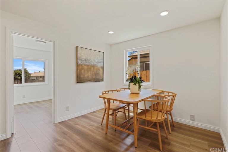 Photo 11 of 19 - 618 E 9th St, Upland, CA 91786