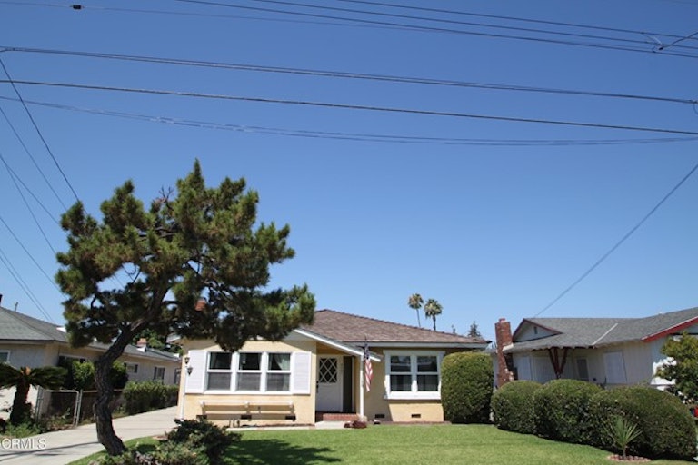 Photo 1 of 14 - 4847 Willmonte Ave, Temple City, CA 91780