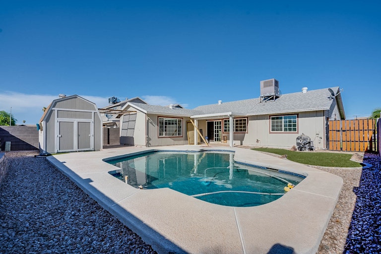 Photo 5 of 21 - 6612 S 44th Pl, Phoenix, AZ 85042