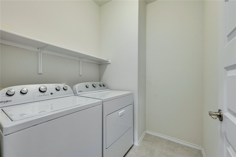 Photo 20 of 23 - 210 Quarryman Dr, Hutto, TX 78634