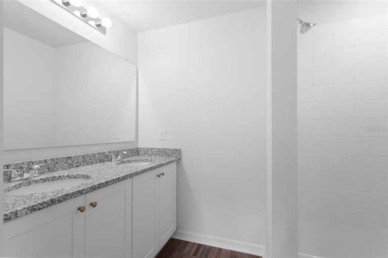 Photo 15 of 29 - 426 Mallard Ln, Kissimmee, FL 34759