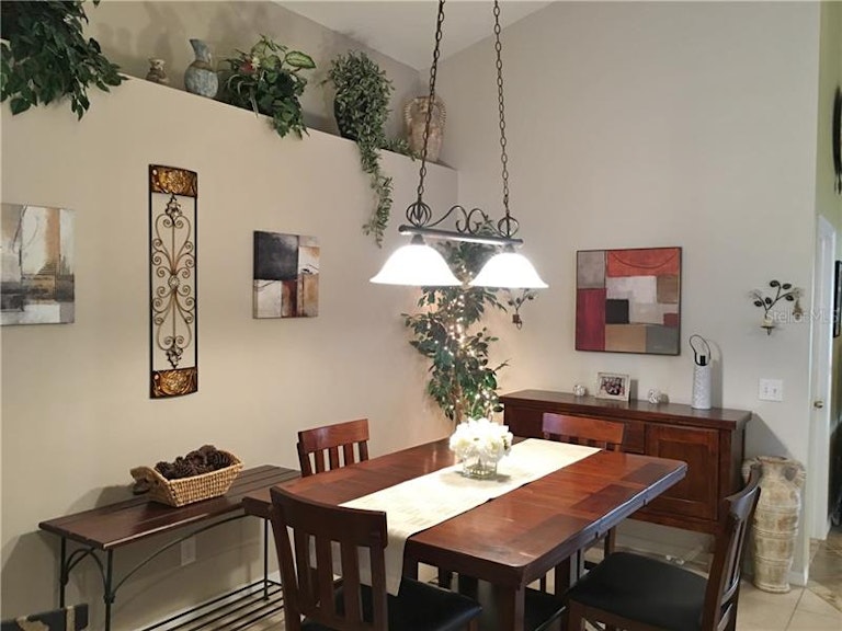 Photo 8 of 25 - 24535 Laurel Ridge Dr, Lutz, FL 33559