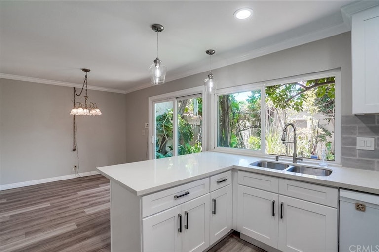 Photo 14 of 37 - 628 Pamela Kay Ln, La Puente, CA 91746