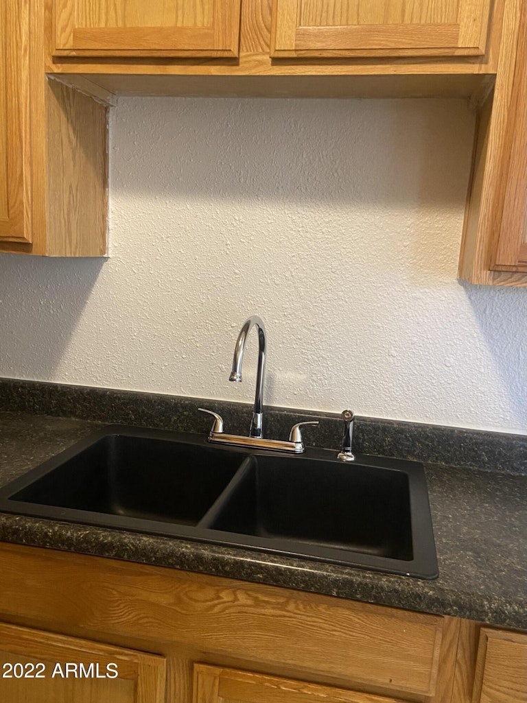 Photo 6 of 22 - 3646 N 67th Ave #82, Phoenix, AZ 85033