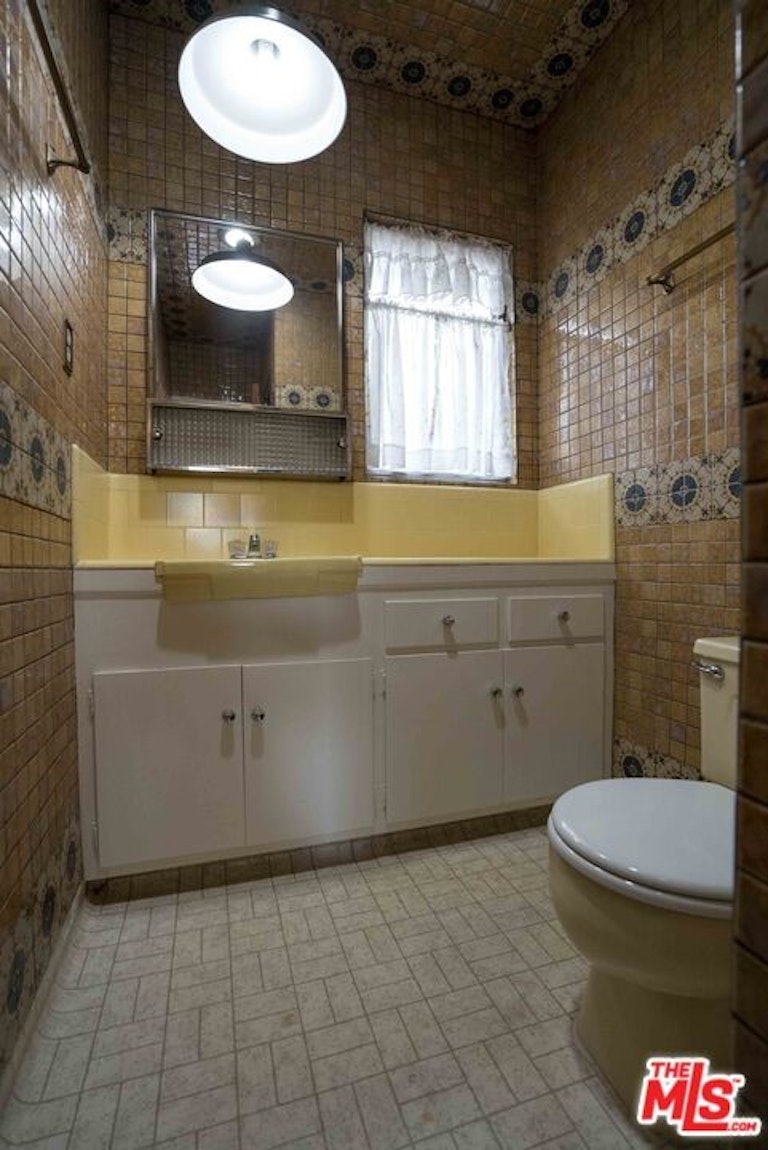 Photo 37 of 42 - 4201 Lime Ave, Long Beach, CA 90807