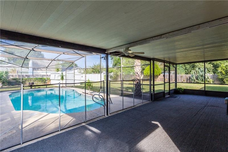 Photo 11 of 25 - 5056 Orange Ave, Winter Park, FL 32792