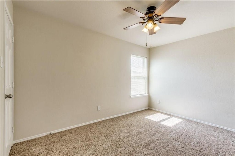 Photo 26 of 33 - 10045 Pronghorn Ln, Fort Worth, TX 76108