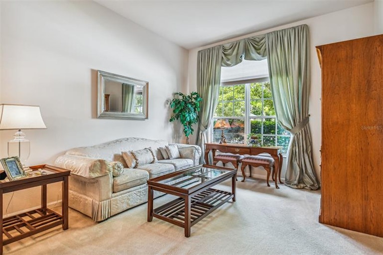 Photo 9 of 58 - 5716 Riva Ridge Dr, Wesley Chapel, FL 33544