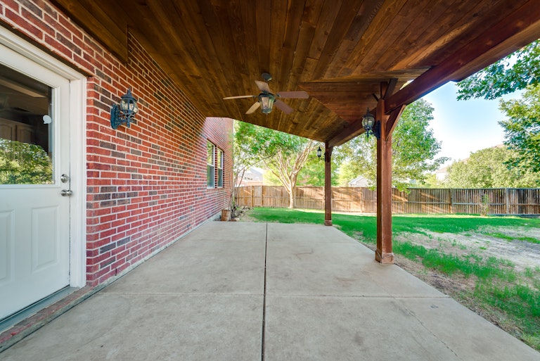 Photo 30 of 32 - 2301 Sheldon Dr, McKinney, TX 75072