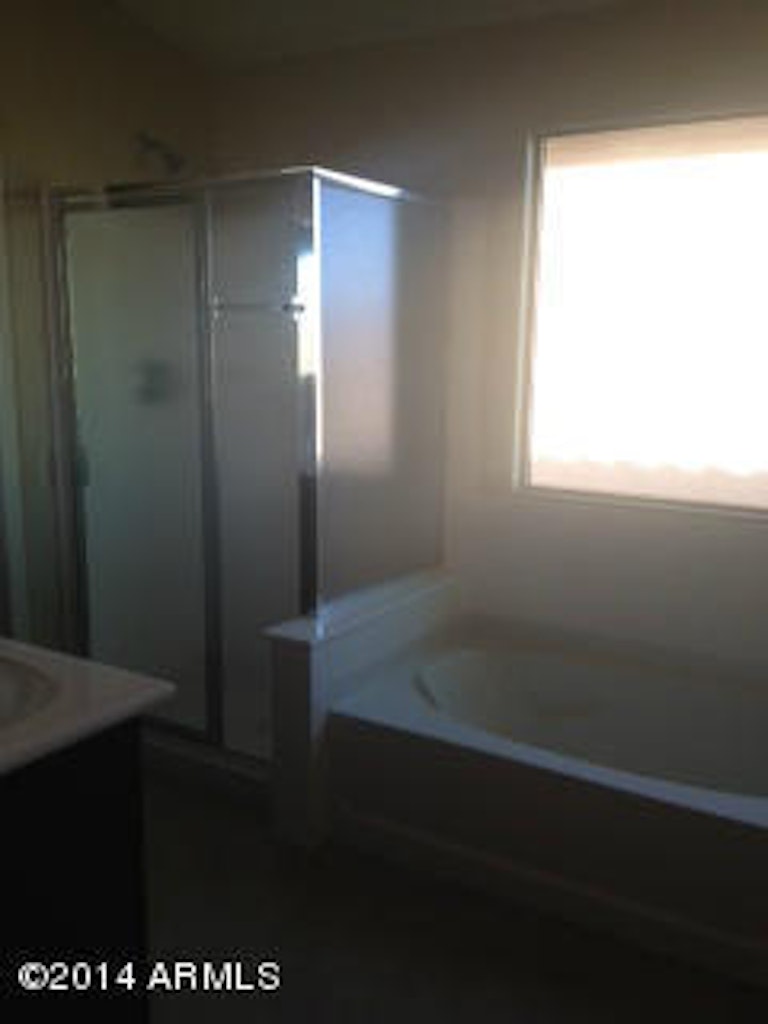 Photo 11 of 12 - 39994 W Robbins Dr, Maricopa, AZ 85138