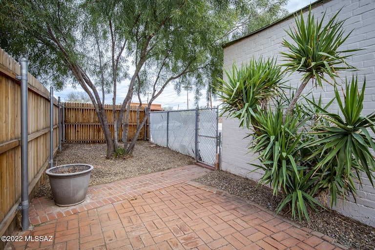 Photo 30 of 43 - 1548 E 9th St, Tucson, AZ 85719
