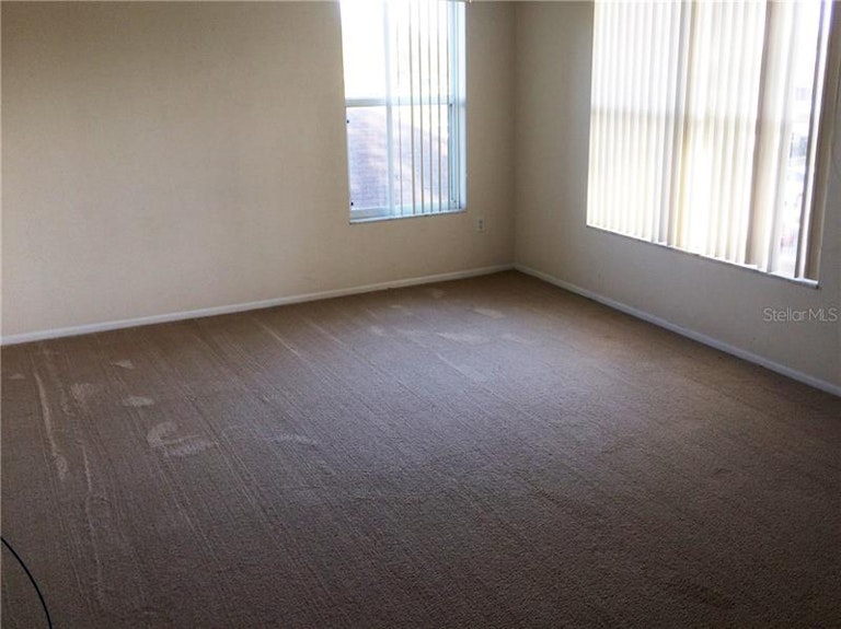 Photo 12 of 25 - 3102 Holland Dr, Orlando, FL 32825