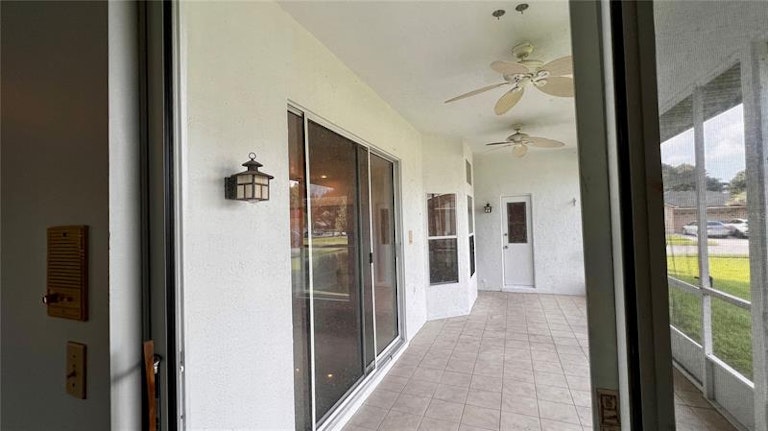 Photo 5 of 31 - 3502 Molona Dr, Orlando, FL 32837
