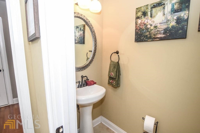 Photo 47 of 105 - 1013 Country Ln, Loganville, GA 30052