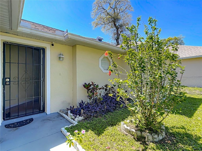 Photo 6 of 64 - 6238 Kaieteur Ln, Orlando, FL 32808