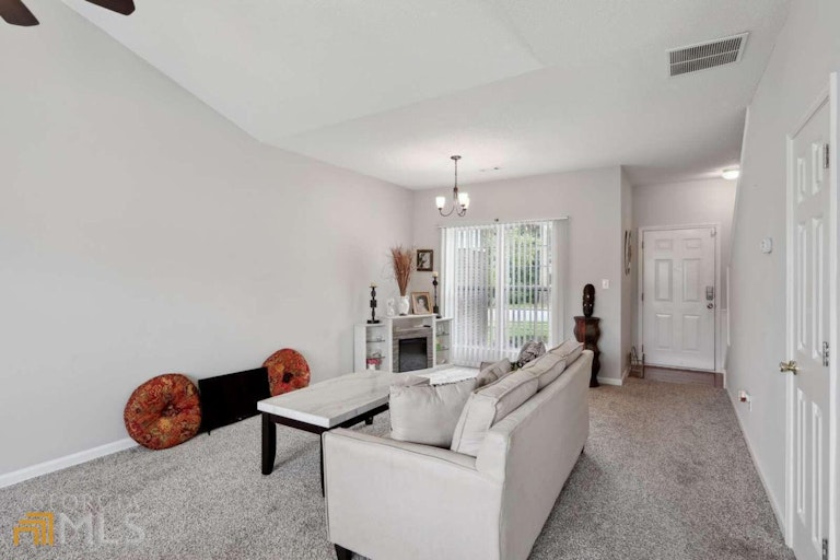 Photo 12 of 24 - 3802 Rector Dr, Rex, GA 30273