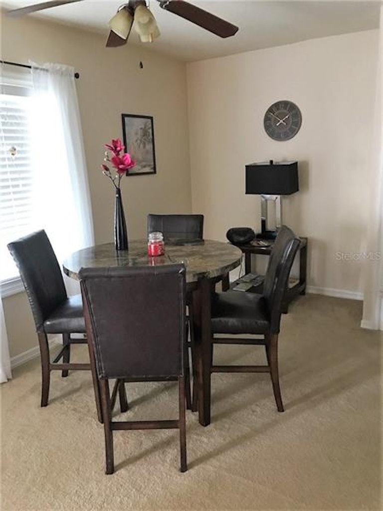 Photo 5 of 24 - 4911 Coquina Key Dr SE Unit F, Saint Petersburg, FL 33705