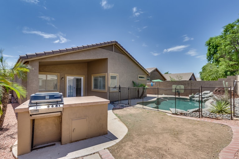 Photo 3 of 33 - 10138 E Obispo Ave, Mesa, AZ 85212