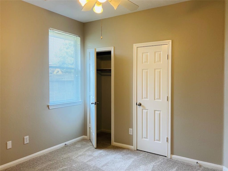 Photo 11 of 15 - 18215 Linden Forest Ln, Katy, TX 77449