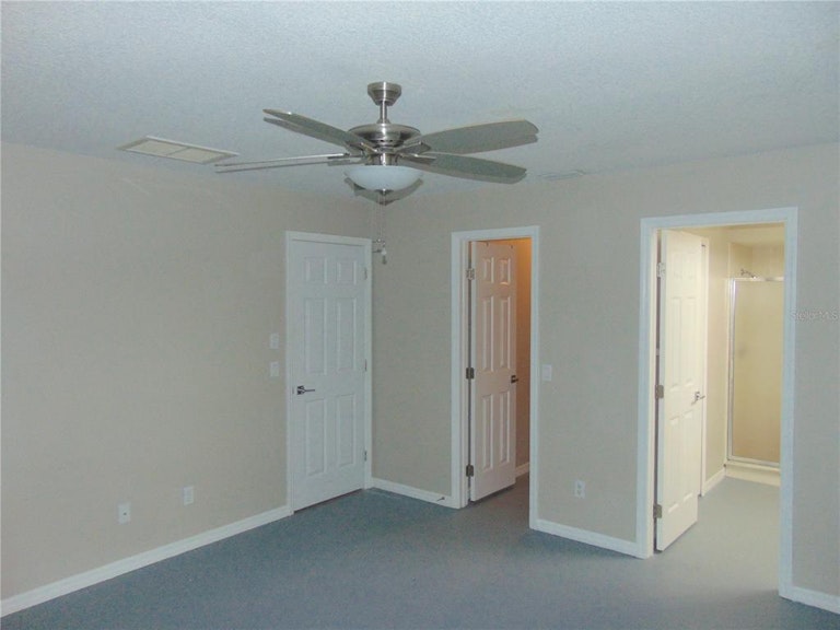 Photo 11 of 34 - 3625 Armour Ter, North Port, FL 34291