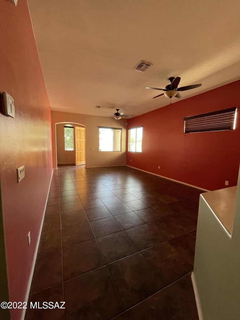 Photo 10 of 28 - 10405 S Painted Mare Dr, Vail, AZ 85641