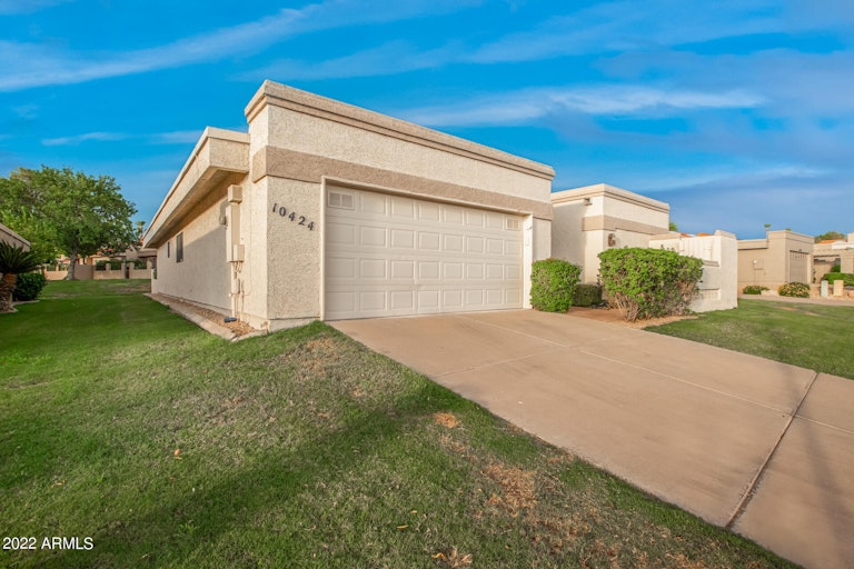 Photo 5 of 32 - 10424 E Cinnabar Ave, Scottsdale, AZ 85258