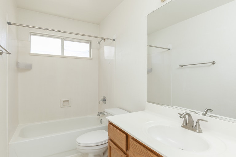 Photo 12 of 29 - 4592 W Toledo St, Chandler, AZ 85226
