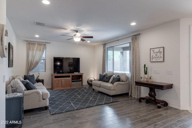 Photo 14 of 37 - 20161 E Estrella Rd, Queen Creek, AZ 85142