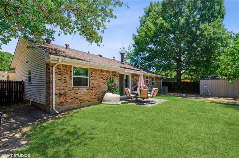 Photo 31 of 31 - 13102 Twin Oaks Dr, Balch Springs, TX 75180