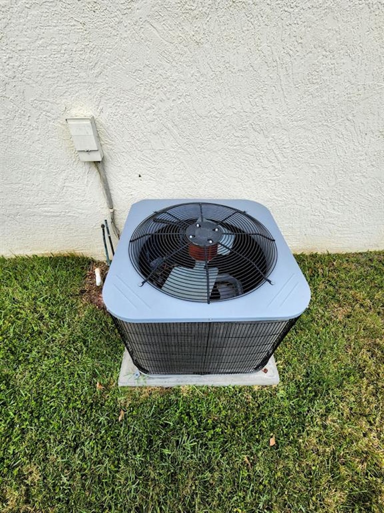 Photo 34 of 34 - 2652 Hawthorne Ln, Kissimmee, FL 34743