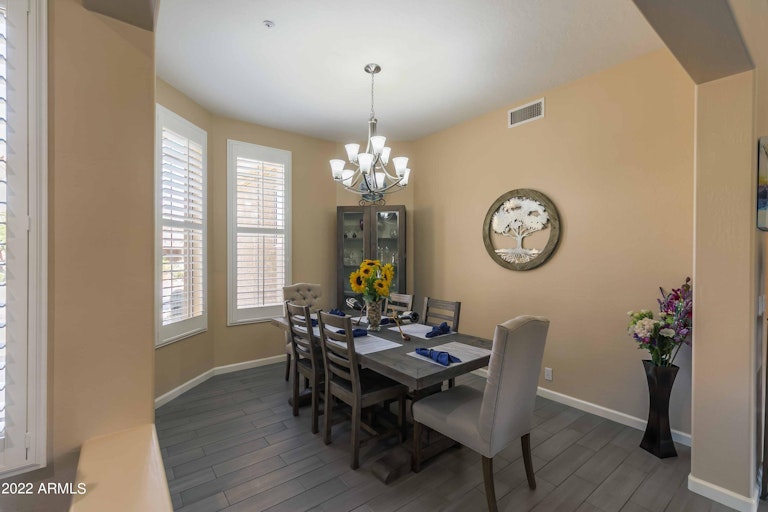 Photo 4 of 33 - 22396 N 76th Pl, Scottsdale, AZ 85255