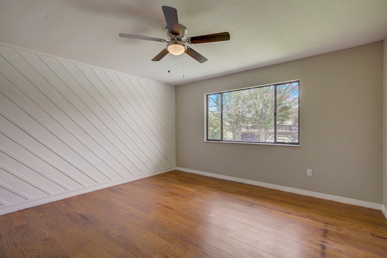 Photo 31 of 32 - 2401 Harris Blvd, Kissimmee, FL 34746